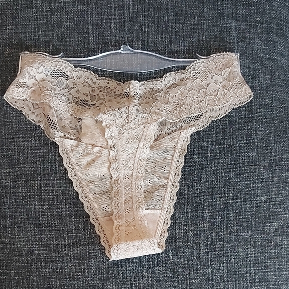 Skarlett Blue Lace Panty in Beige - Picture 3 of 6